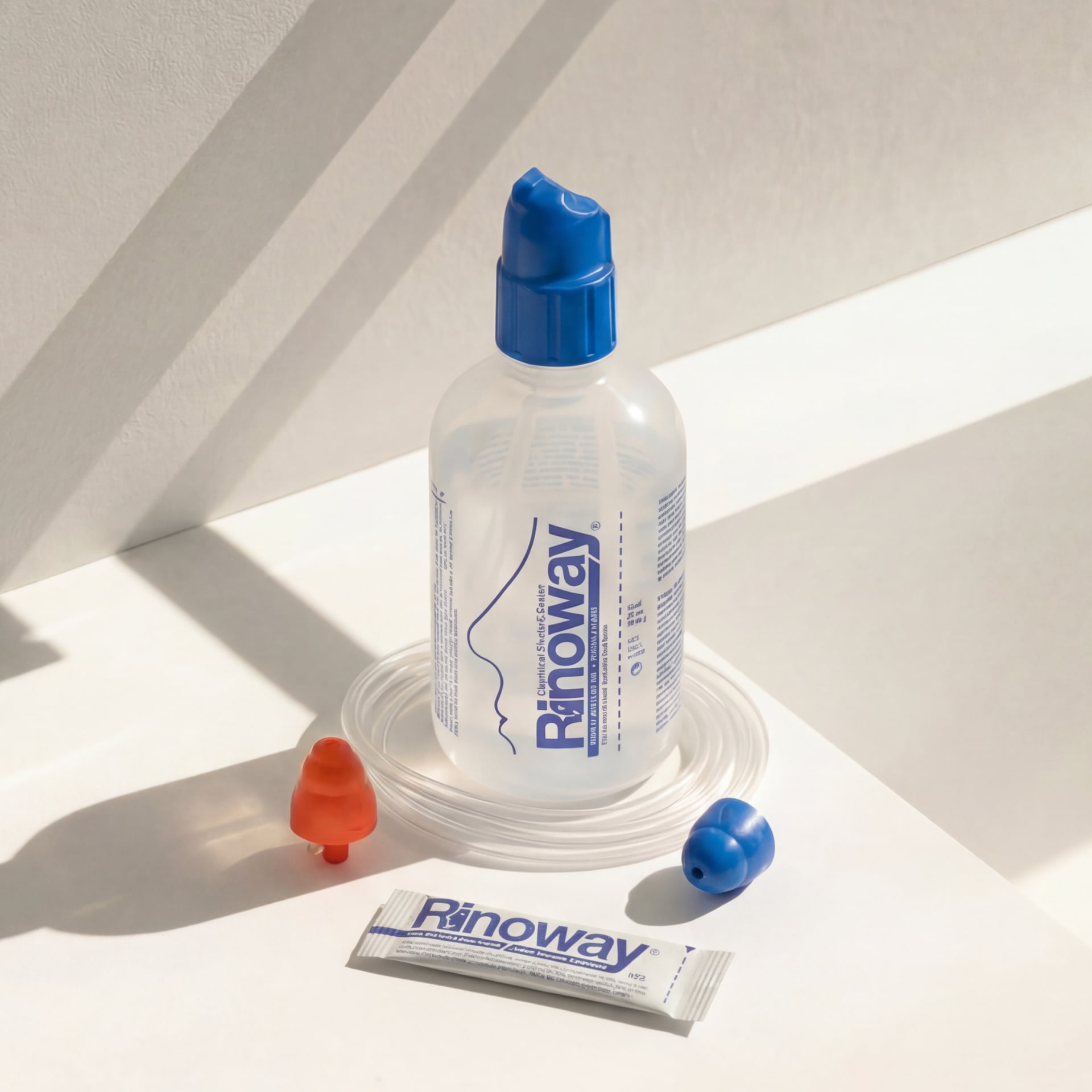 Doccia per Lavaggio Nasale Rinoway® con 15 Bustine di Sali Isotonici – flacone in uso