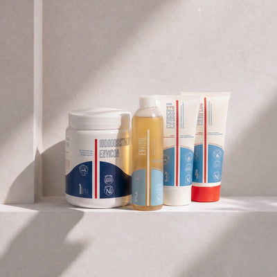 Sali da Bagno, Olio Detergente e Creme Magre per Pelle Atopica – flacone in uso